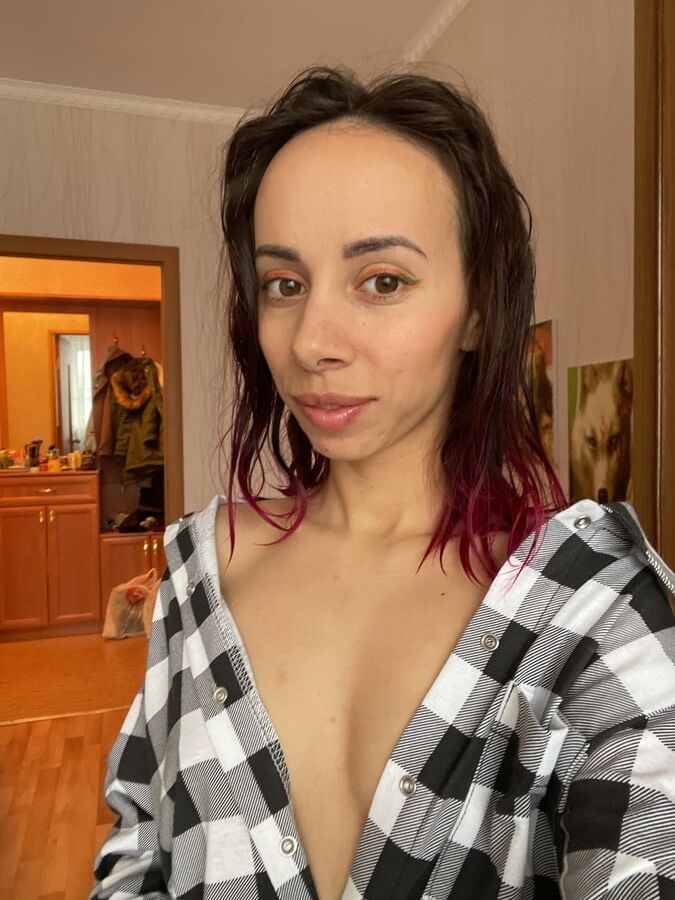 My sexy photos in clothes. Erotic and non nude.