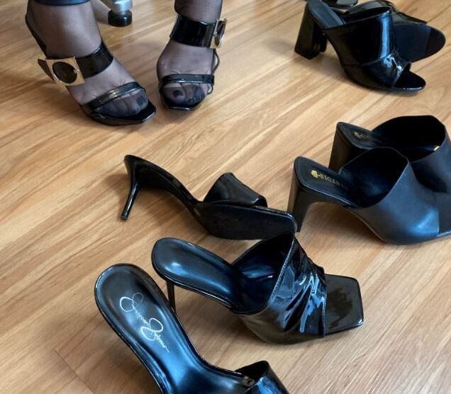 Black Mules, Nylon Feet and Leggings