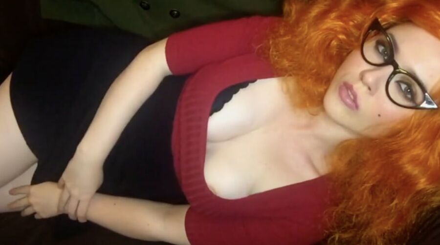 Redhead mommy