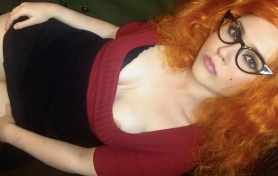 Redhead mommy