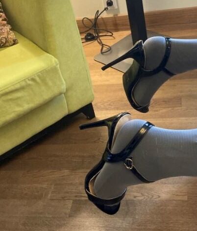 Black Spandex, white Nylons, Black Heels