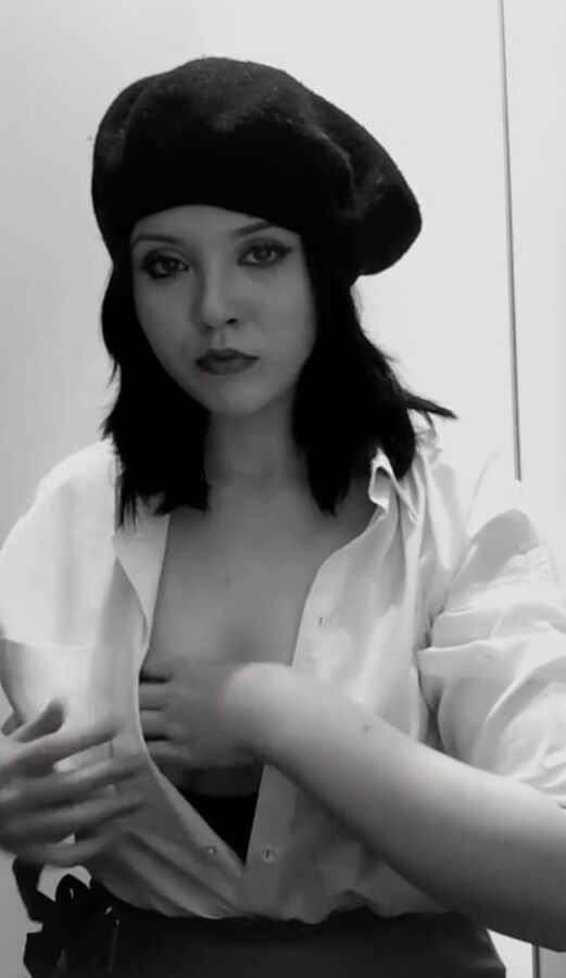 Sexy French girl