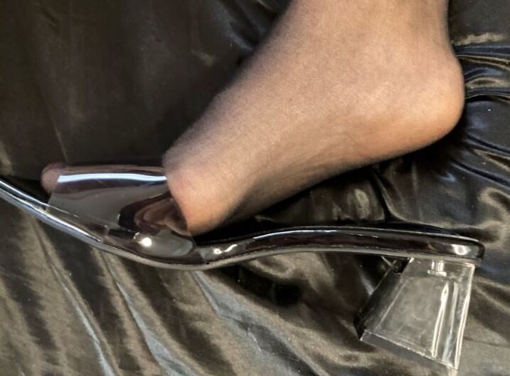 Sunday Morning new High Heels try on