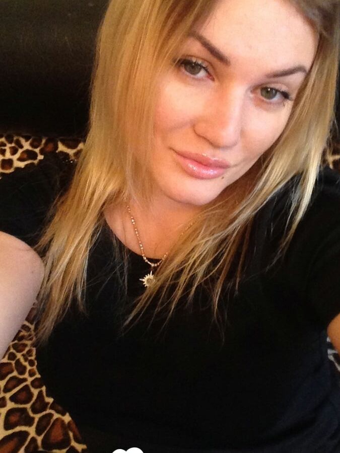 Croatian hottie showing all of her goods