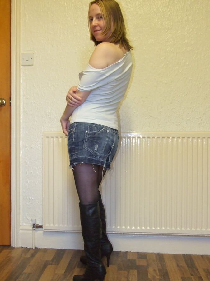 Pantyhose Denim Miniskirt tight top and Boots