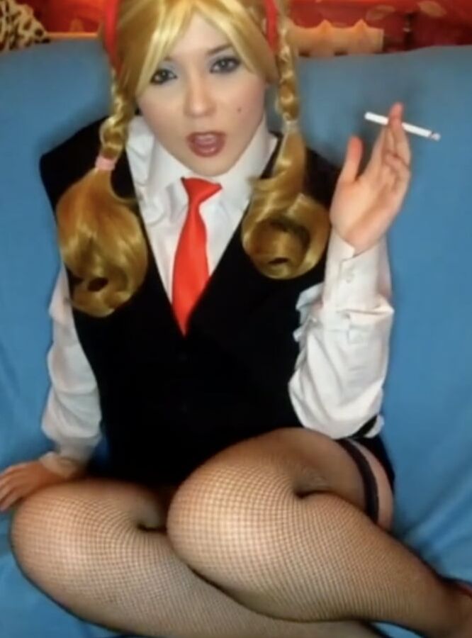 Smoking blondie