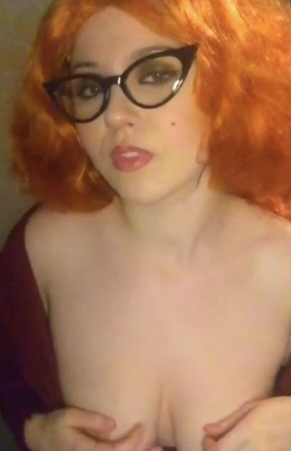 So sexy redhead boobs