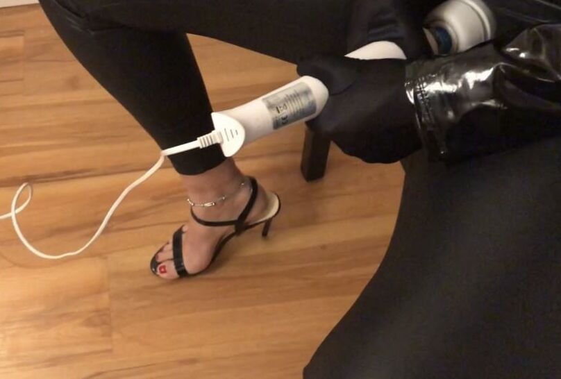 High Heel Sandals and Leggings Masturbation