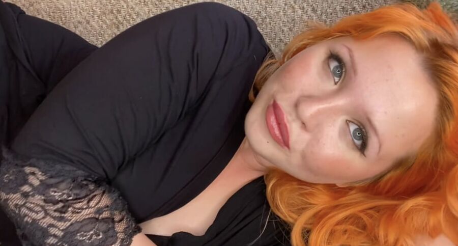 Milf with nice smile