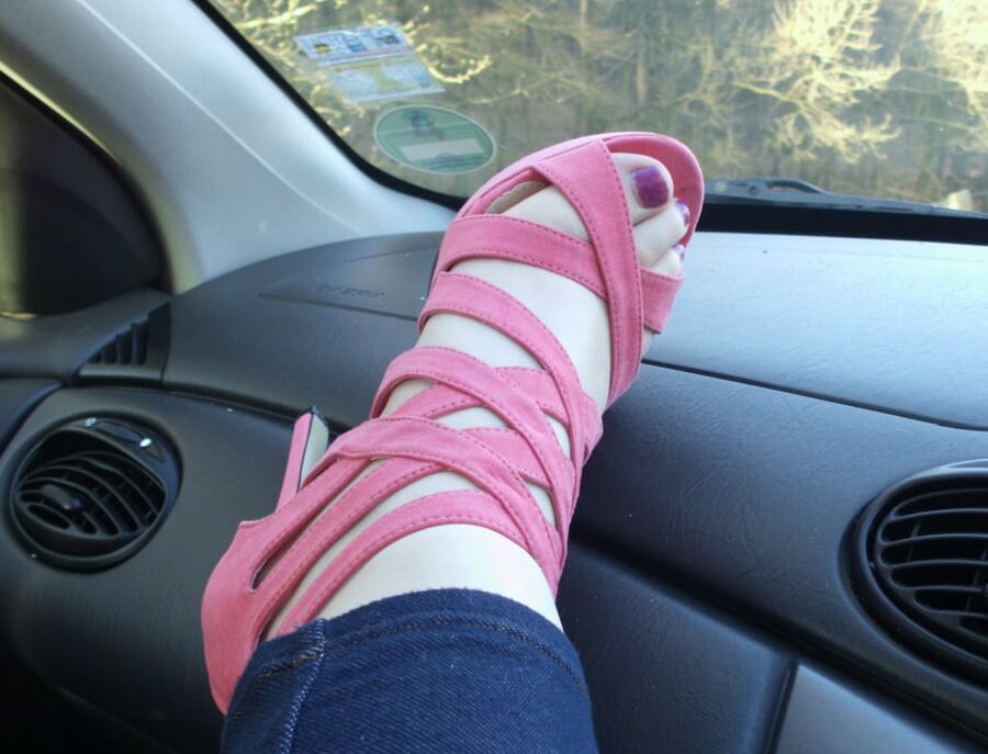 Neue Sandaletten