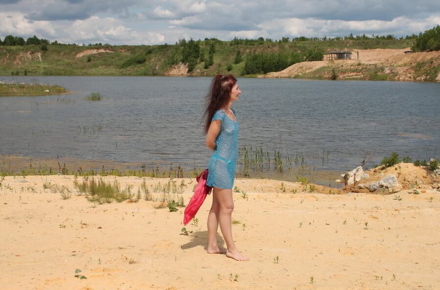 Naked with red shawl 3