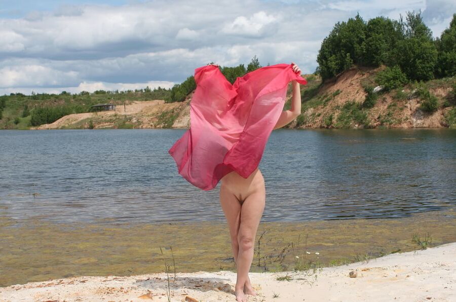 Naked with red shawl 3