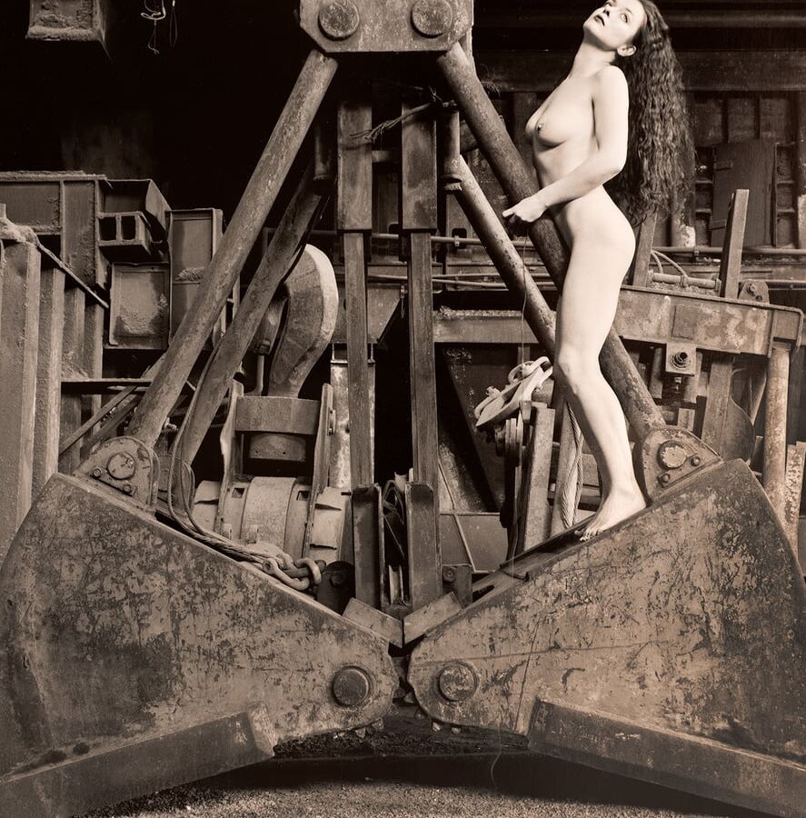 Eroticism in the steelworks