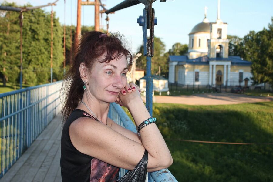 On the hanging bridge