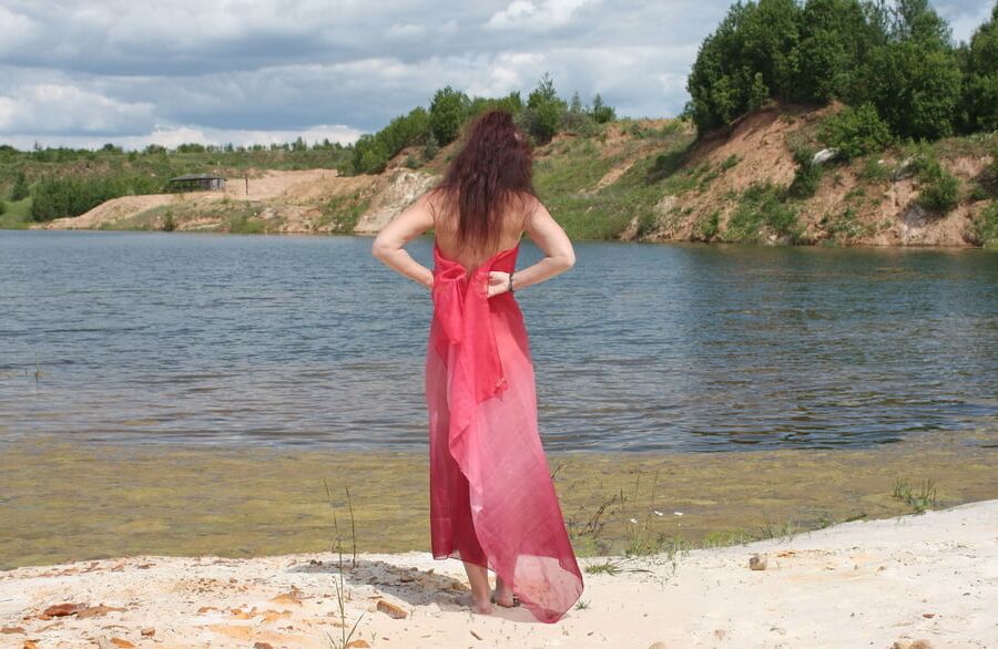 Naked with red shawl 3