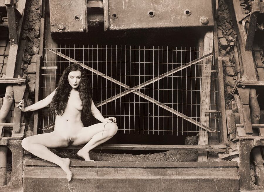 Eroticism in the steelworks