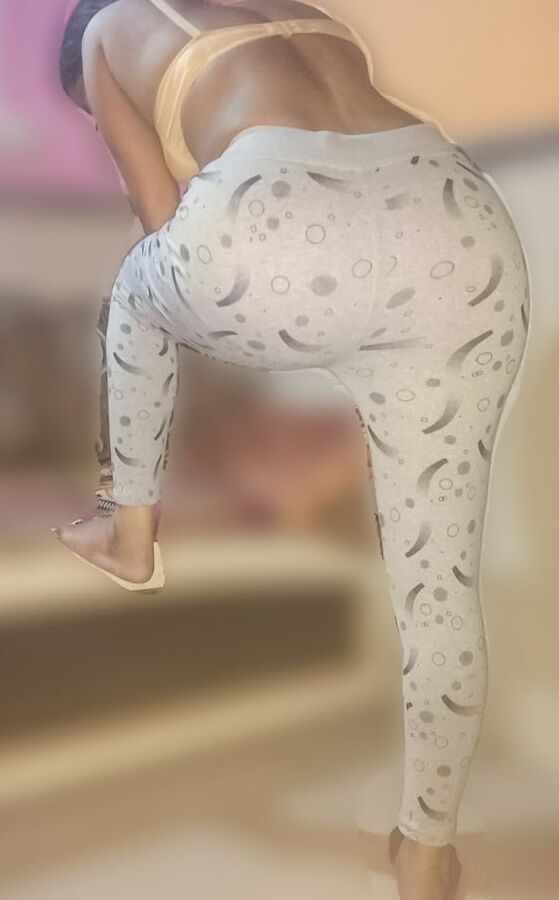 My hot ass in gym outfit