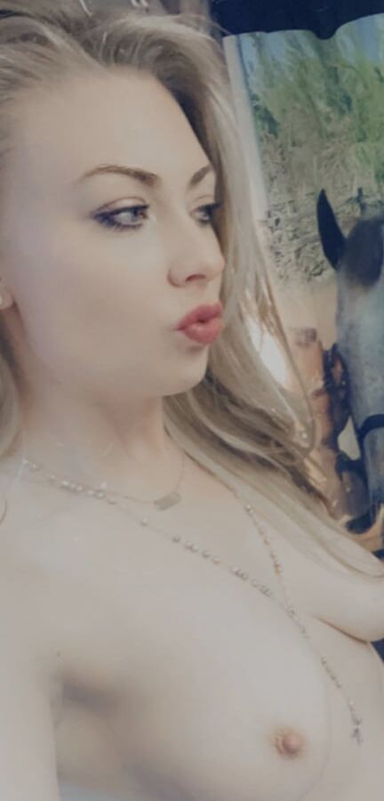 Fuck the back of my throat and make me swallow or Run?