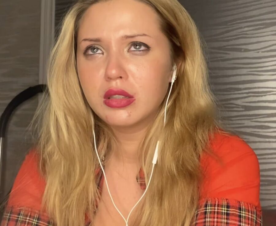 Crying fetish