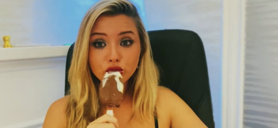 I wish it would be ur cock