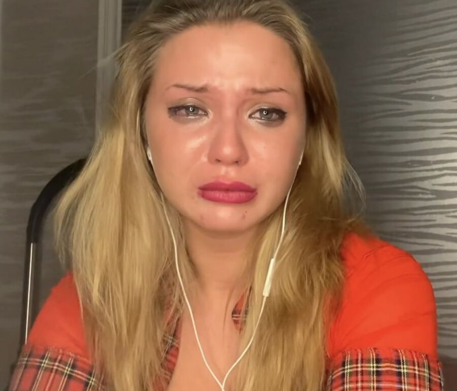 Crying fetish