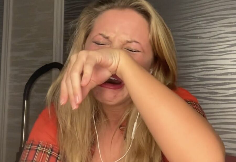 Crying fetish