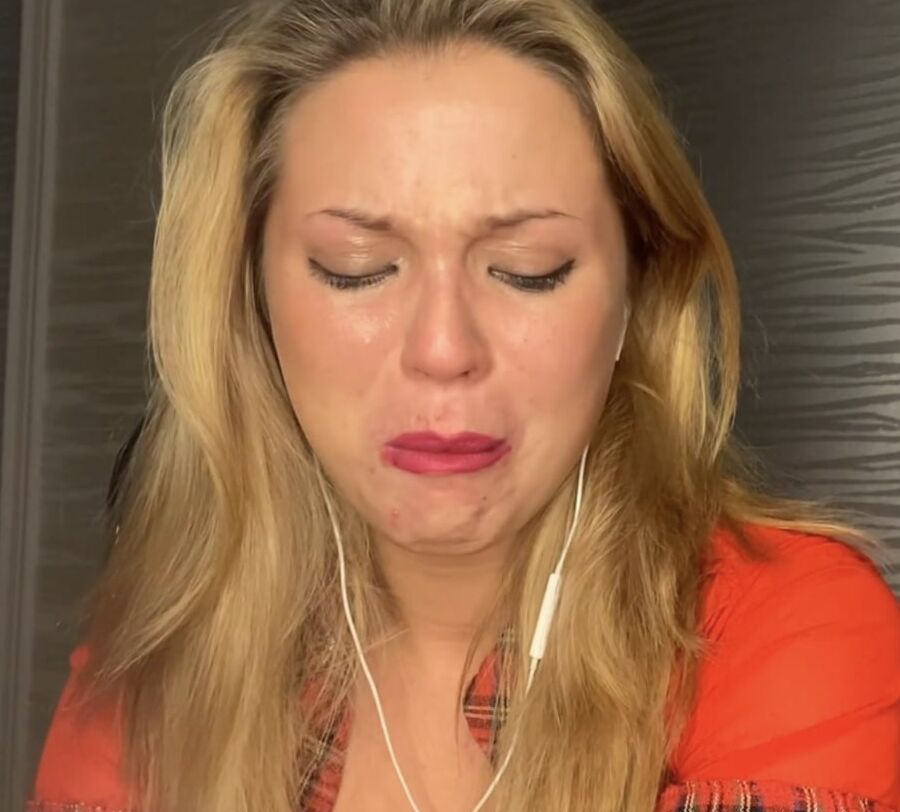 Crying fetish