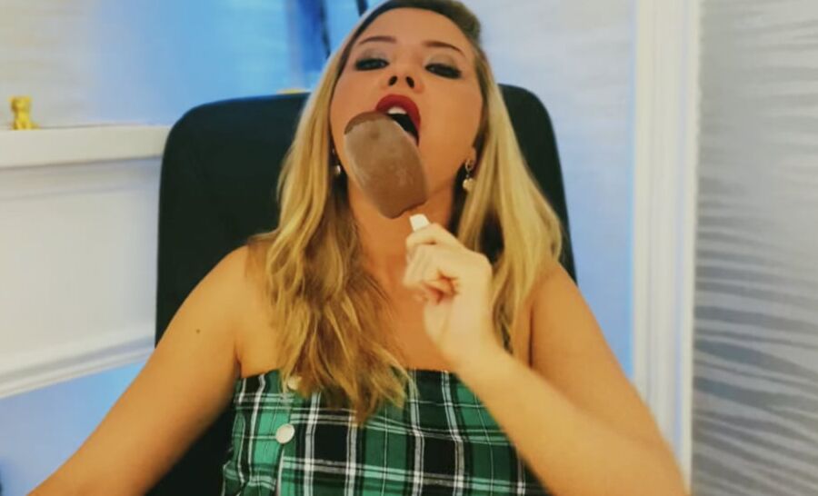 I wish it would be ur cock