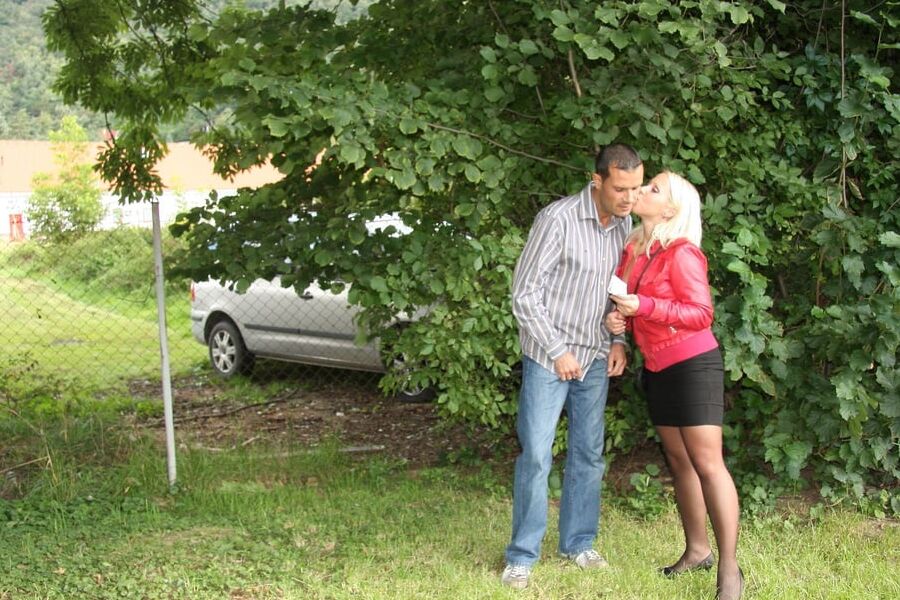 They fuck first outdoors and then in a country cottage