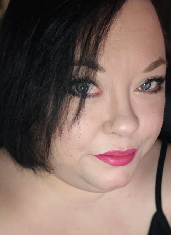 Tina Snua Selfies #2