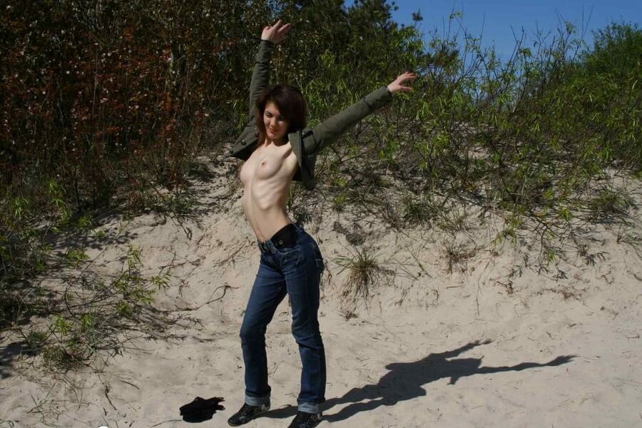 Bumping into a hot redhead in a desert