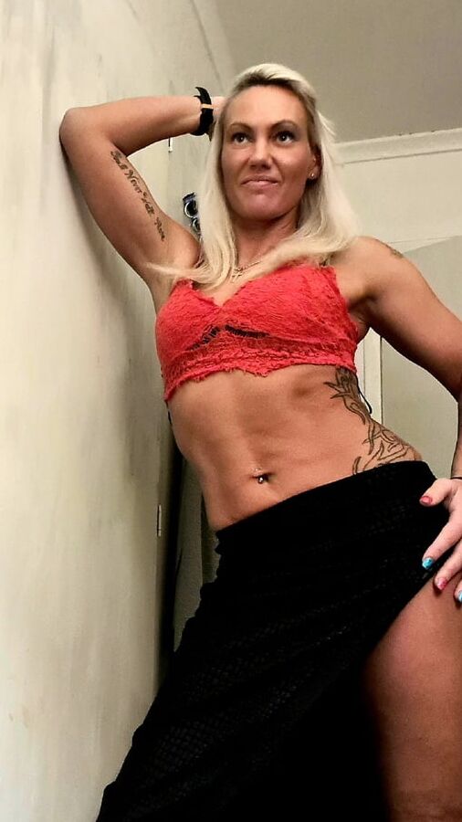 Hot wife delights