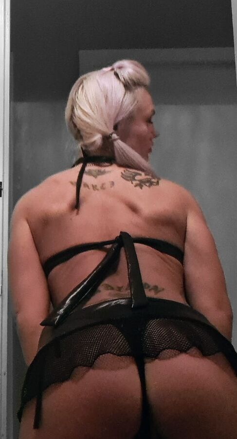 Hot wife delights