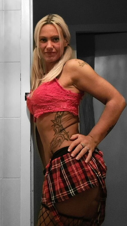 Hot wife delights