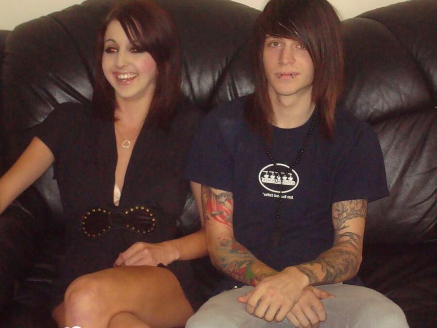 My emo boyfriend loves to fuck me hard