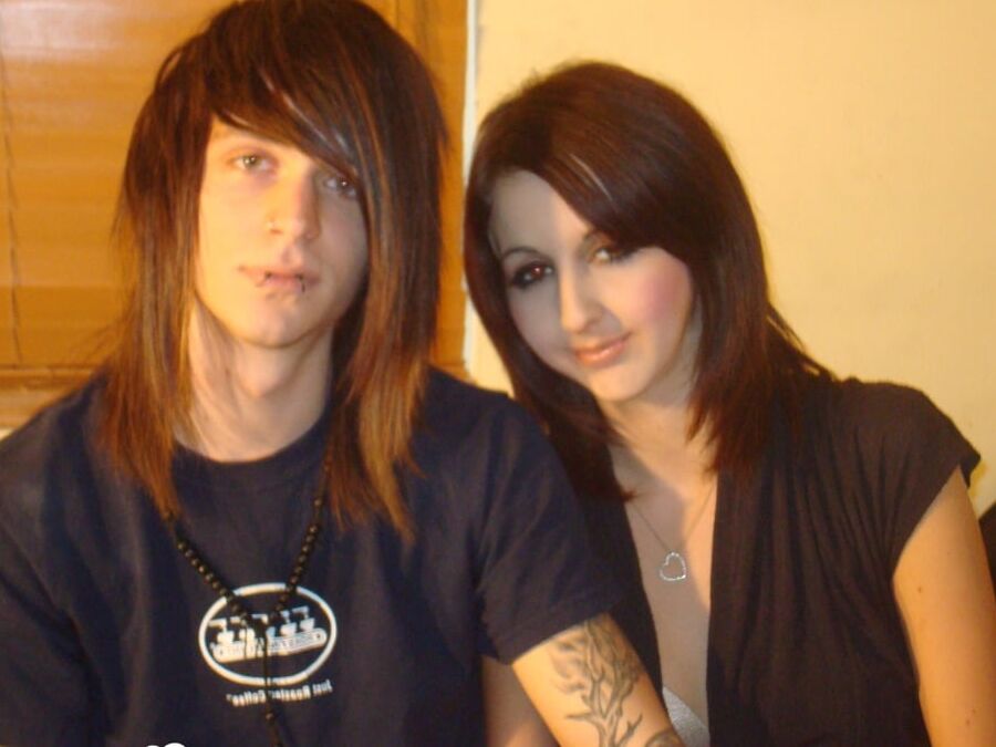 My emo boyfriend loves to fuck me hard