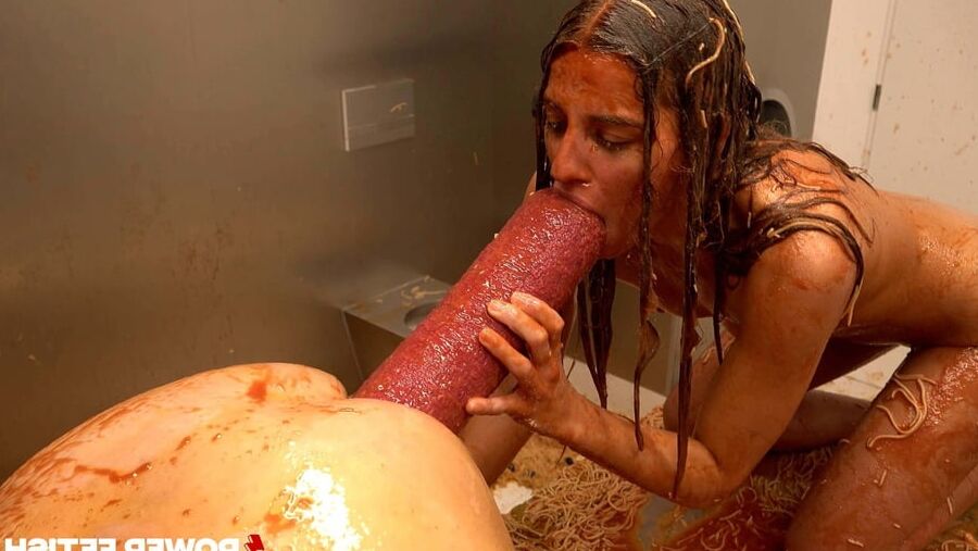 Anal Salami Play