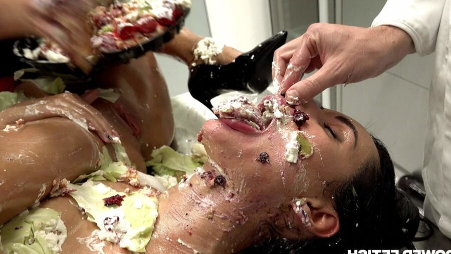 Cum & Dine With Me