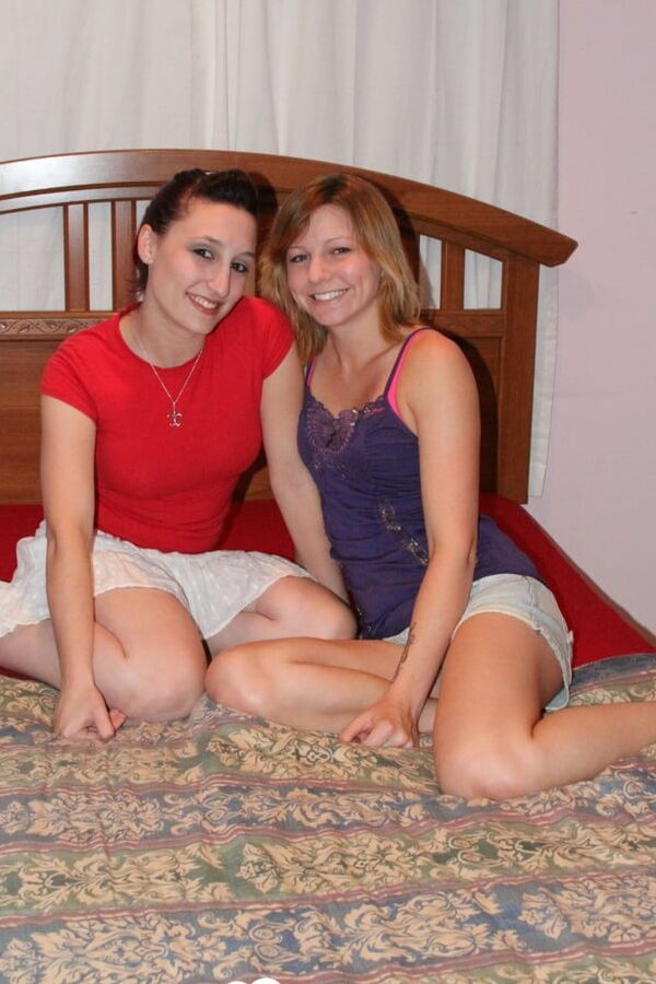I love scissoring with my best friend