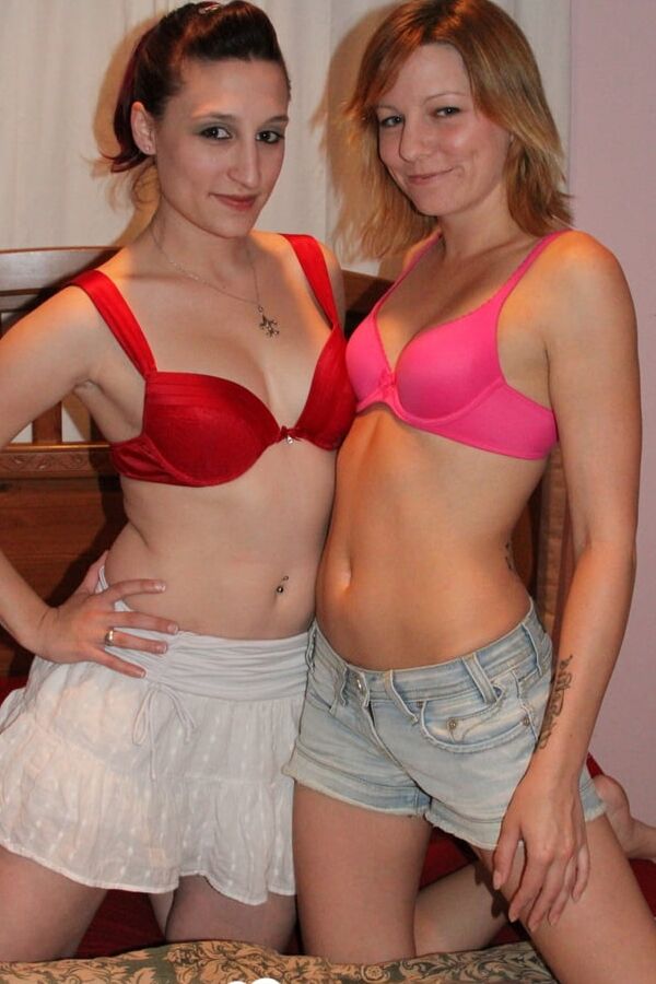 I love scissoring with my best friend