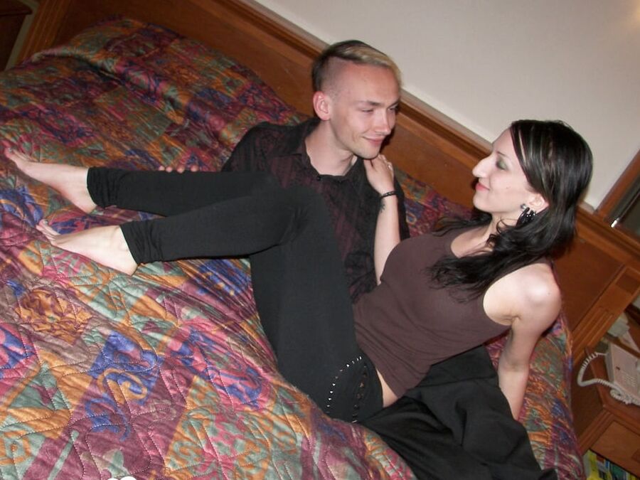 Hottie from the party gets a hard banging