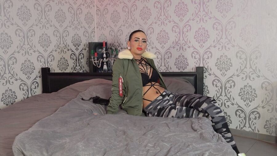 GERMAN SCOUT - FIT GERMAN FEMDOM TEEN KATHARINA PISS WHILE F