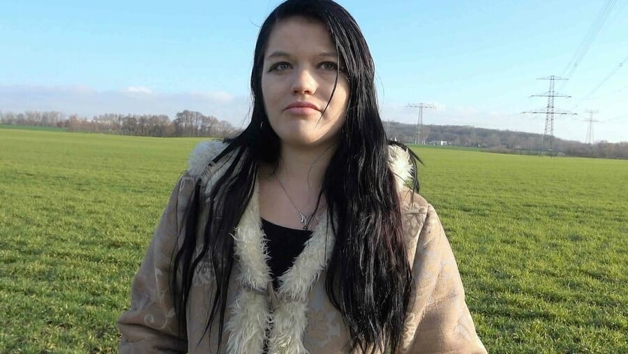 GERMAN SCOUT - BERLIN GOTH GIRL DOREEN PICKUP AND ROUGH FUCK