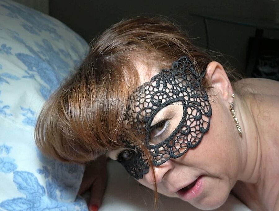 Online Hookup 54y Cheating Wife