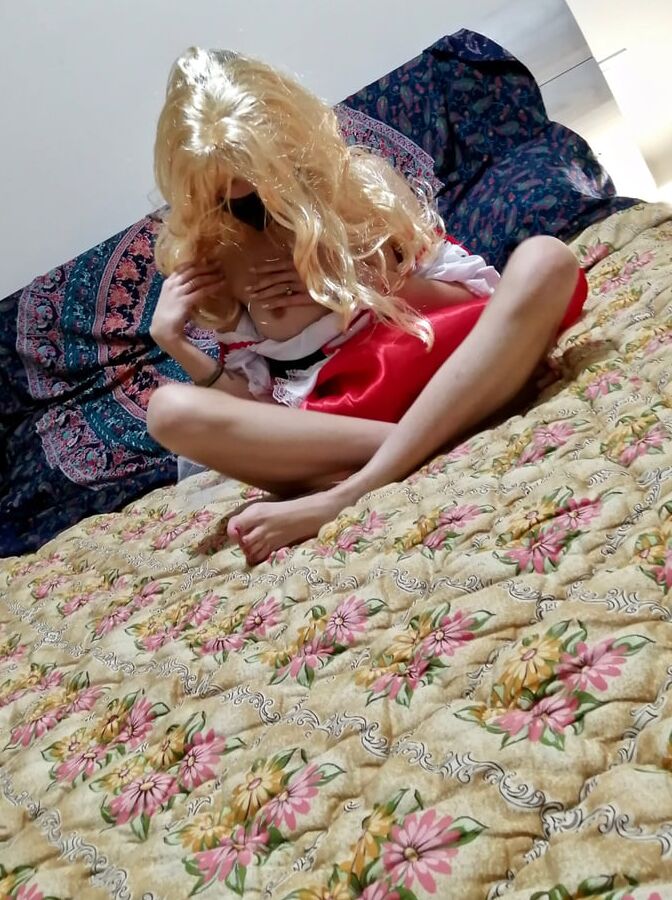 Maja Amateur wife cosplay of Little Red Riding Hood