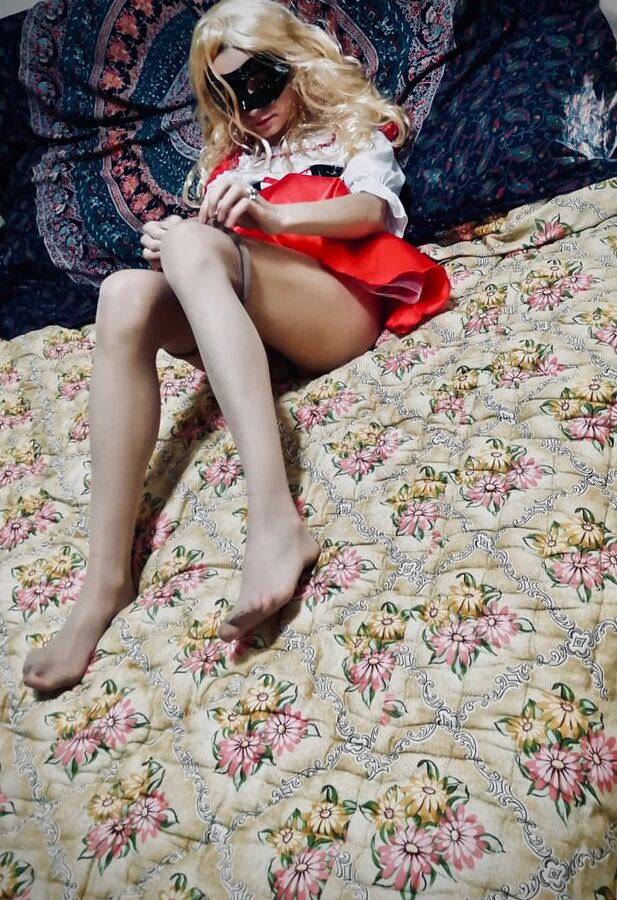 Maja Amateur wife cosplay of Little Red Riding Hood