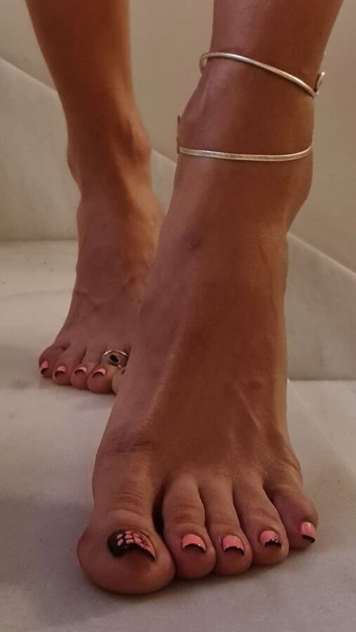 Mistress Barbara Feet