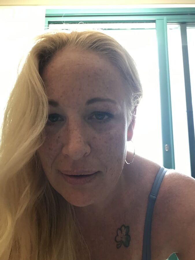 Milf slut taking her Sir's cock at Daytona Beach