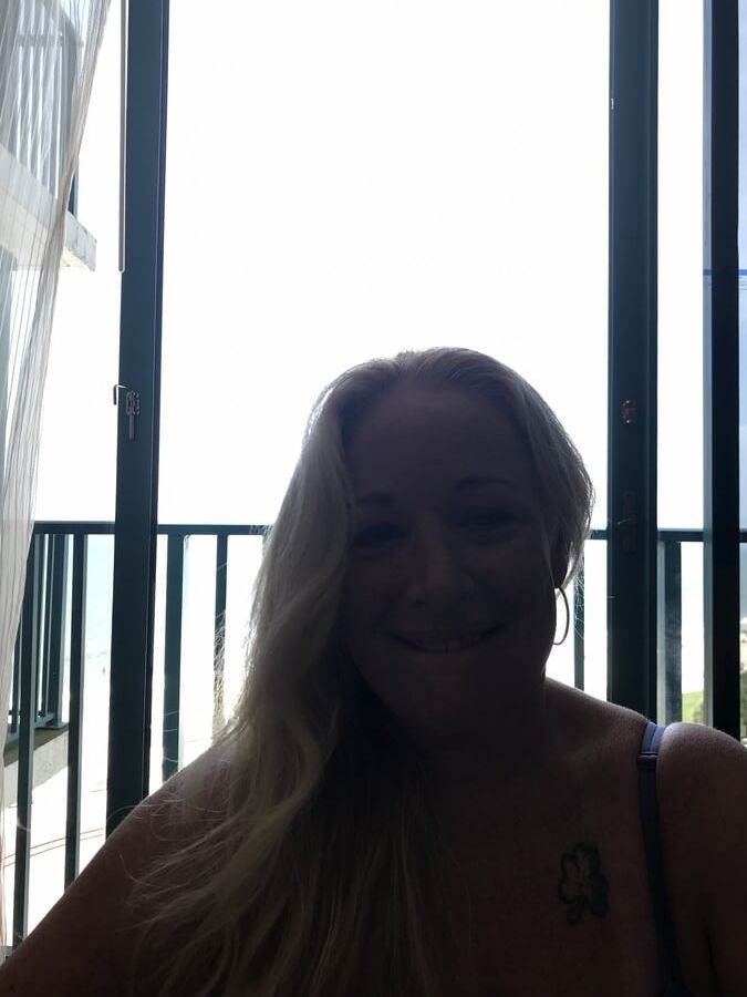 Milf slut taking her Sir's cock at Daytona Beach