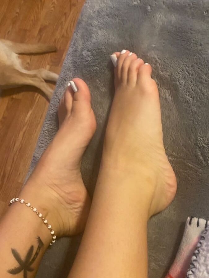 Feet Pics